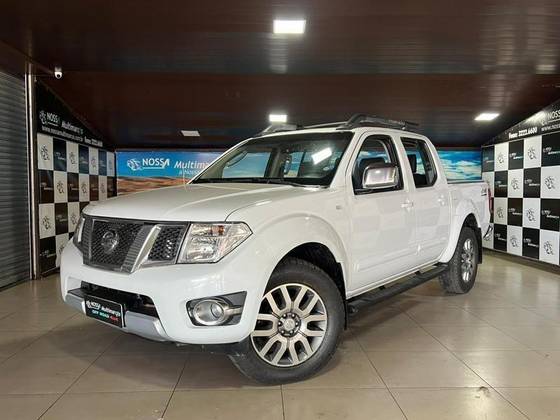 NISSAN FRONTIER 2.5 SL 10 ANOS 4X4 CD TURBO ELETRONIC DIESEL 4P AUTOMÁTICO